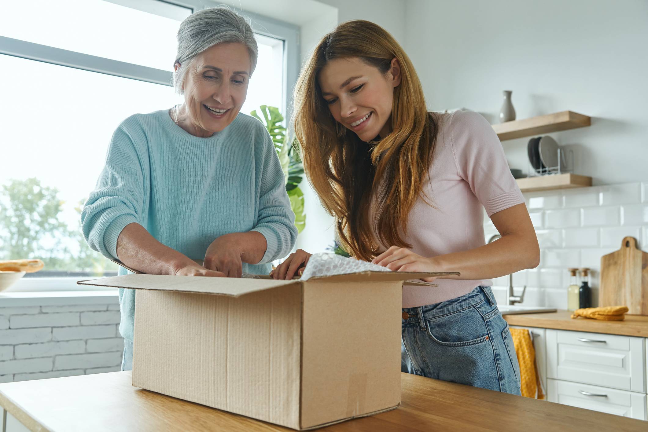 supporting aging parents declutter